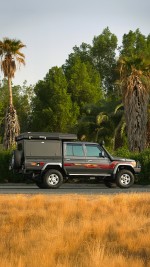 2022 Toyota Land Cruiser LC79 Pickup - 74k km