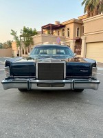 1979 Lincoln Continental Town Car Collector’s Series - 75k km