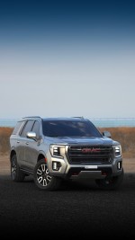 2023 GMC Yukon AT4 - 12k km