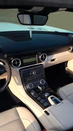 2012 Mercedes-Benz SLS AMG Roadster - 32k km