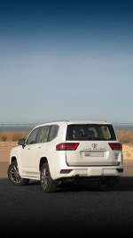 2022 Toyota Land Cruiser VX-R Aero - 18k km