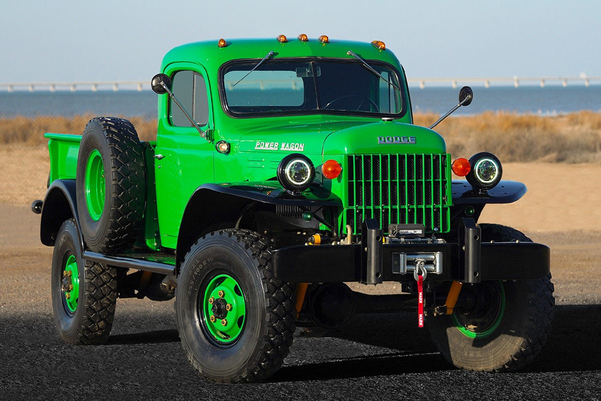 1953 Dodge Power Wagon B-3-BW - fully restored