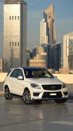 2014 Mercedes-Benz ML63 AMG - 82k km