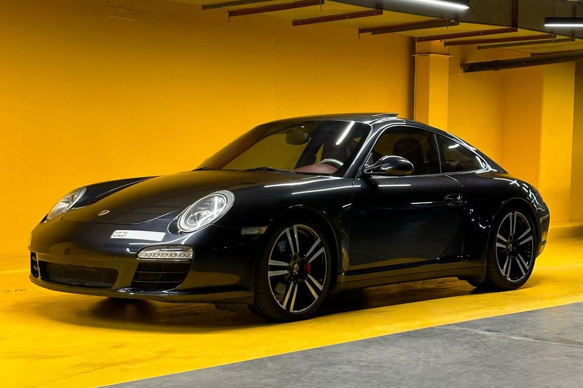 2010 Porsche 911 Carrera 4S Coupe - 143k km