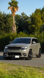 2020 Jeep Grand Cherokee SRT - 70k km