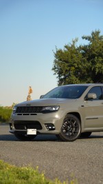 2020 Jeep Grand Cherokee SRT - 70k km