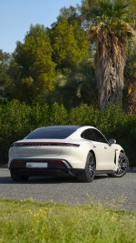 2024 Porsche Taycan - 7k km