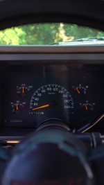 1994 Chevrolet Suburban 2500 SLE - 81k km