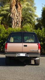 1994 Chevrolet Suburban 2500 SLE - 81k km