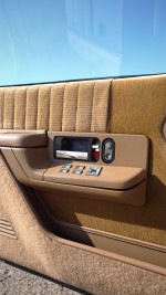 1994 Chevrolet Suburban 2500 SLE - 81k km