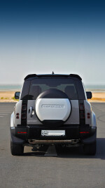 2024 Land Rover Defender 110 - 26k km