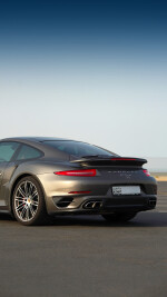 2014 Porsche 911 Turbo Coupe - 42k km