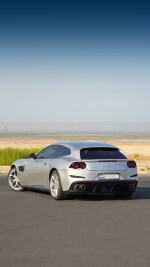 2017 Ferrari GTC4Lusso T - 21k km