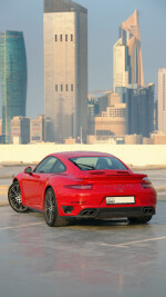 2014 Porsche 911 Turbo Coupe - 63k km
