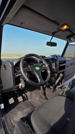 2013 Land Rover Defender 110 Pick-Up Crew Cab - 39k km