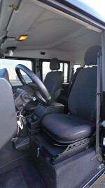 2013 Land Rover Defender 110 Pick-Up Crew Cab - 39k km