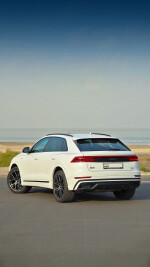 2023 Audi Q8 S line quattro - 24k km