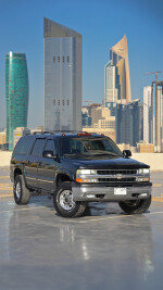 2004 Chevrolet Suburban 2500 Quadrasteer - 161k km