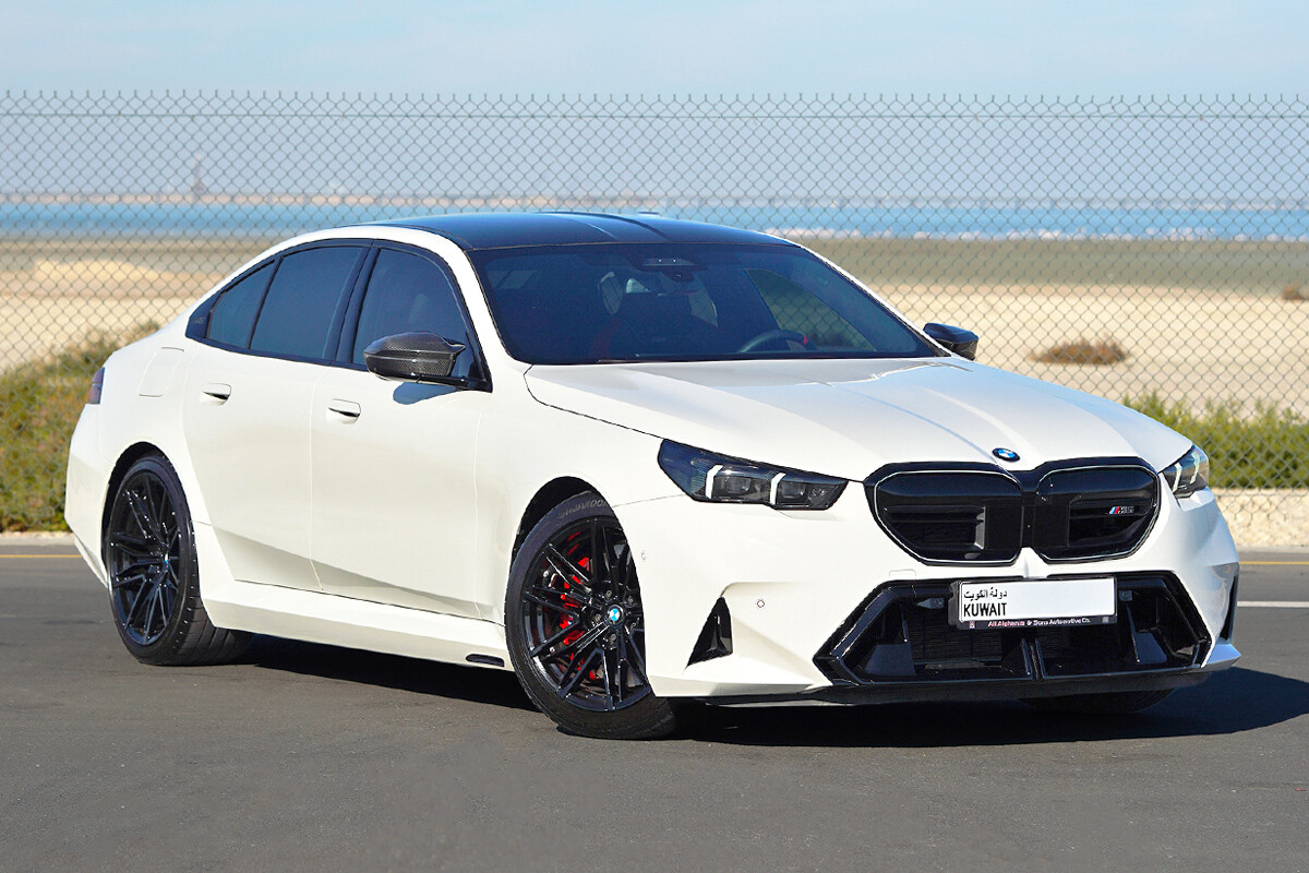 2025 BMW M5 - 7,511 km