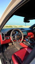 2022 Porsche Cayenne GTS Coupe - 47k km