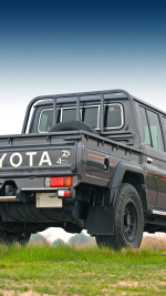 2024 Toyota Land Cruiser LC76 Pickup - 42k km