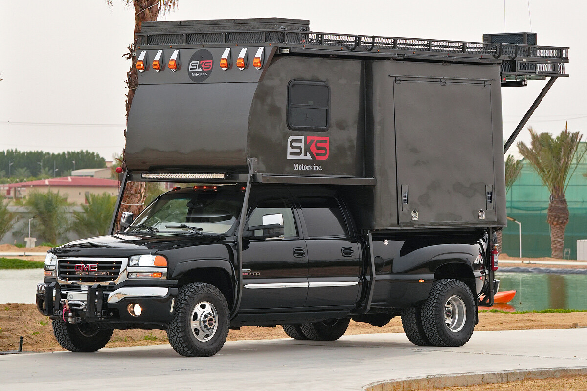 2007 GMC Sierra 3500 HD Camper - 78k km