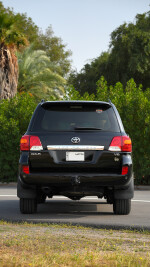 2014 Toyota Land Cruiser GXR - 71k km