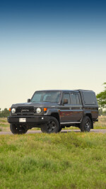 2024 Toyota Land Cruiser LC76 Pickup - 48k km