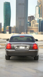 2006 Lincoln Town Car Signature Limited - 119k km
