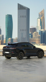 2023 Aston Martin DBX 707 - 15k km