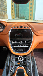 2023 Aston Martin DBX 707 - 15k km