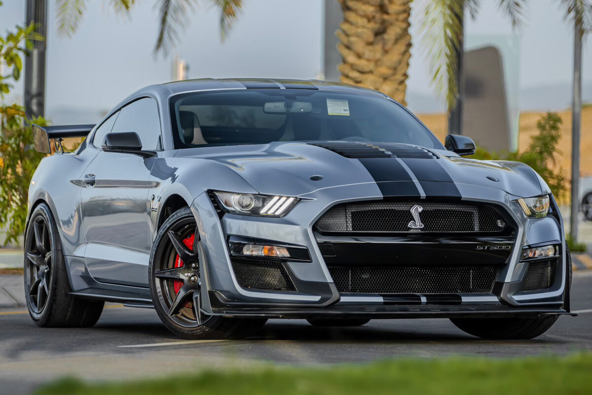 2022 Ford Mustang Shelby GT500 Carbon Fiber Track Pack - 40k km