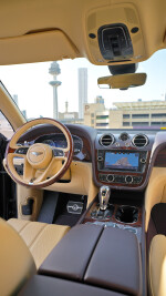 2020 Bentley Bentayga V8 Centenary Edition - 50k km