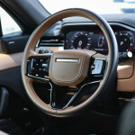 2023 Range Rover Sport P400 HSE Dynamic - 45k km