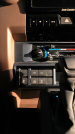 2025 Toyota Land Cruiser LC76 - 30k km