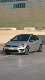 2016 Volkswagen Golf R - 98k km