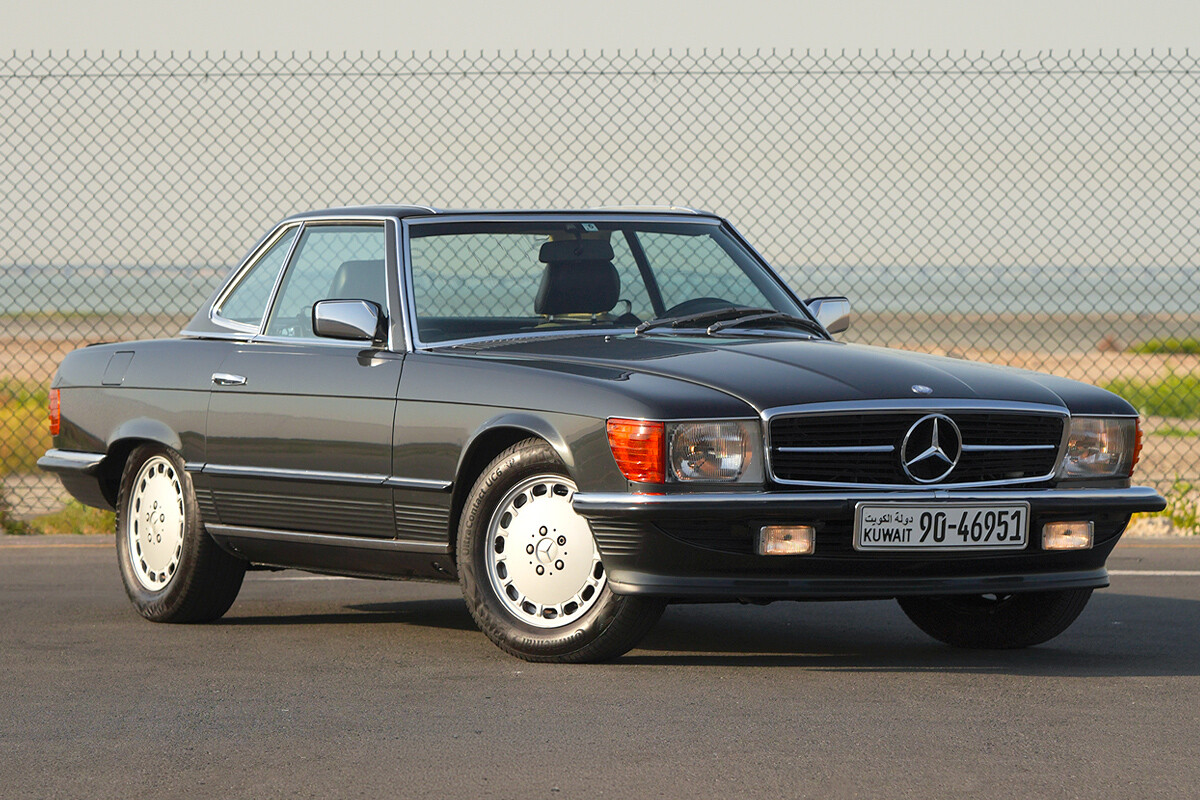 1985 Mercedes-Benz SL 500 - 83k km