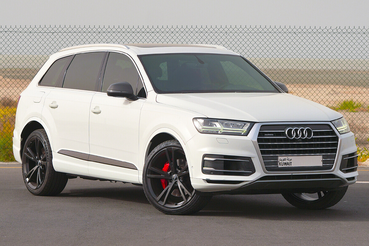 2019 Audi Q7 S-Line Quattro - 142k km