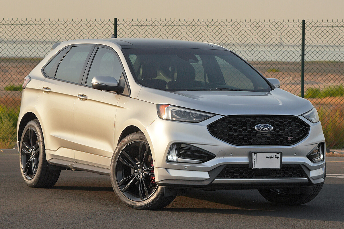 2019 Ford Edge ST - 46k km