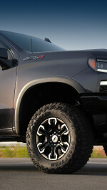 2024 Chevrolet Silverado ZR2 - 25k km