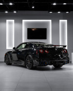 2025 Nissan GT-R Premium Black Godzilla - 170 km only