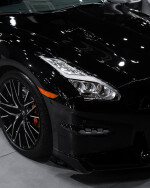 2025 Nissan GT-R Premium Black Godzilla - 170 km only