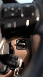 2024 Toyota Land Cruiser LC76 - 65k km