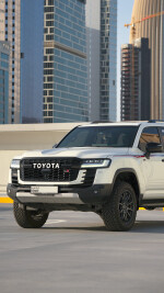 2023 Toyota Land Cruiser GR - 45k km