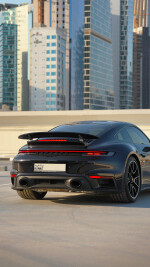 2021 Porsche 911 Turbo S Coupe - 13k km