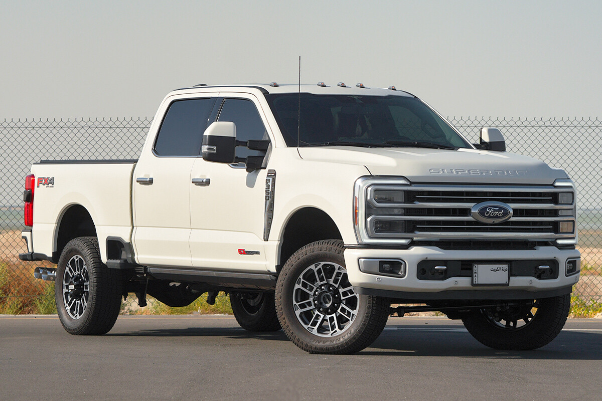 2023 Ford F-350 Super Duty Limited - 21k km