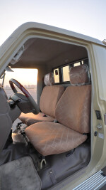 2013 Toyota Land Cruiser 70 Pickup - 191k km