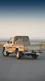 2013 Toyota Land Cruiser 70 Pickup - 191k km