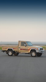 2013 Toyota Land Cruiser 70 Pickup - 191k km