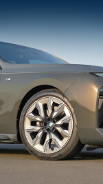 2023 BMW 740i xDrive M Sport - 33k km